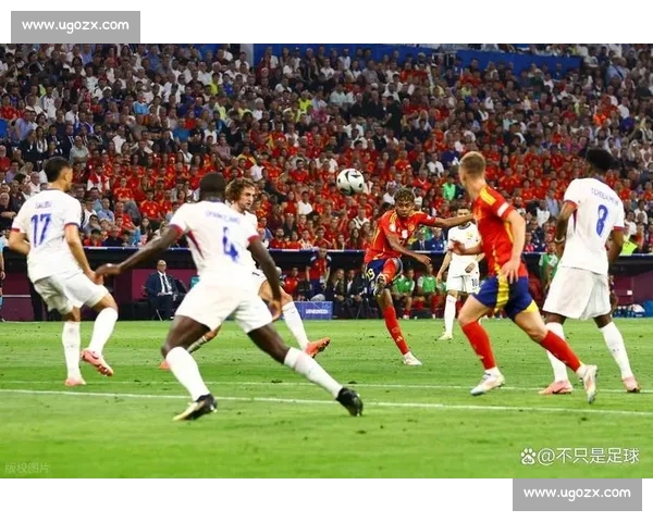 复仇夜情书：姆巴佩 12 球弑巴萨，亚马尔藏起王子病