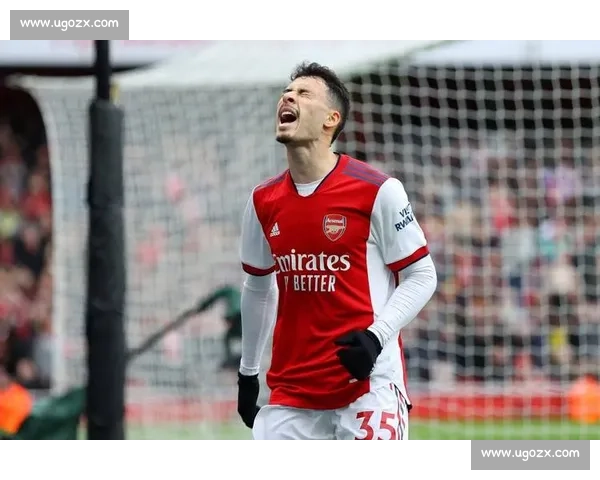 埃泽反戈破僵!阿森纳 1-0 水晶宫,萨卡哲凯赖什联袂出战 埃泽反戈破僵!阿森纳 1-0 水晶宫,萨卡哲凯赖什联袂出战